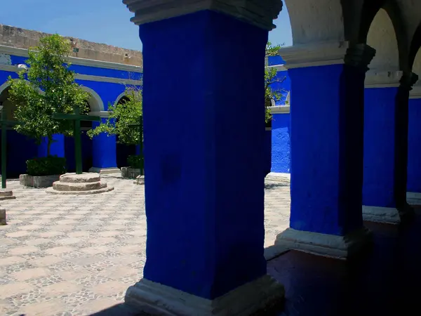 Claustro de los Naranjos — vista 1